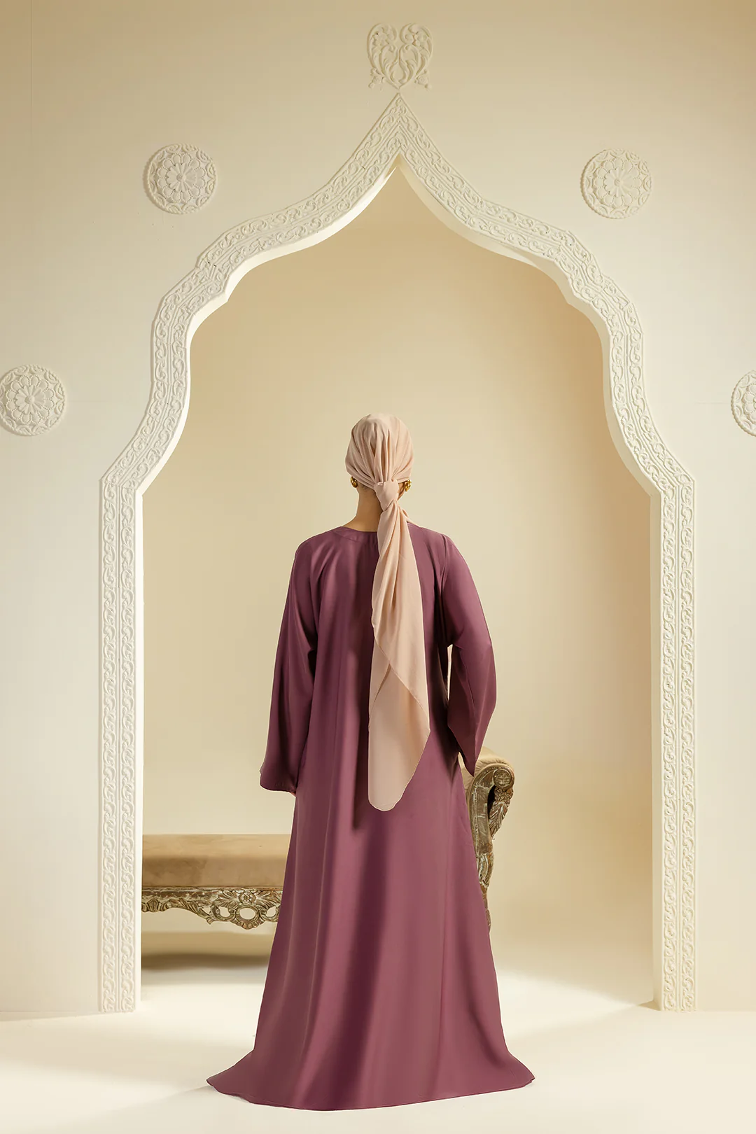 Single Button Plain Abaya with Pocket - 5012 - Image 9