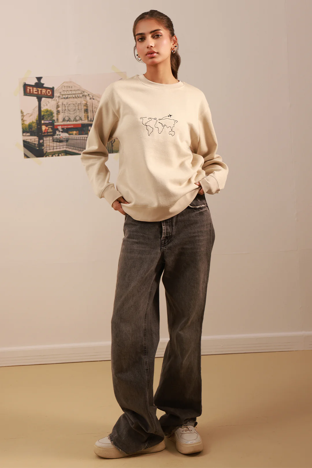 Graphic Sweat Shirt - 4003 - Image 6
