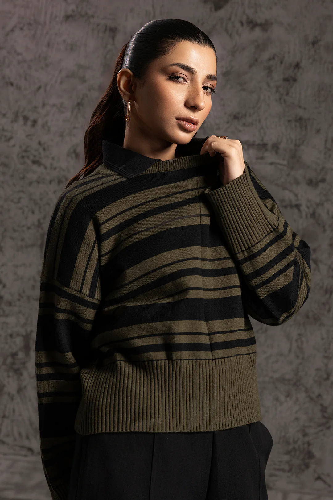 Sweater - 5017 - Image 9