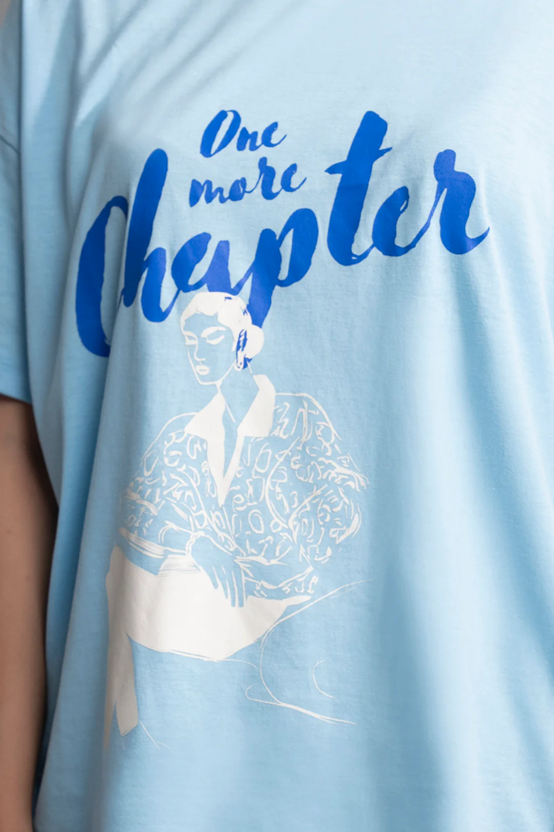 Graphic T-Shirt - 5057 - Image 4
