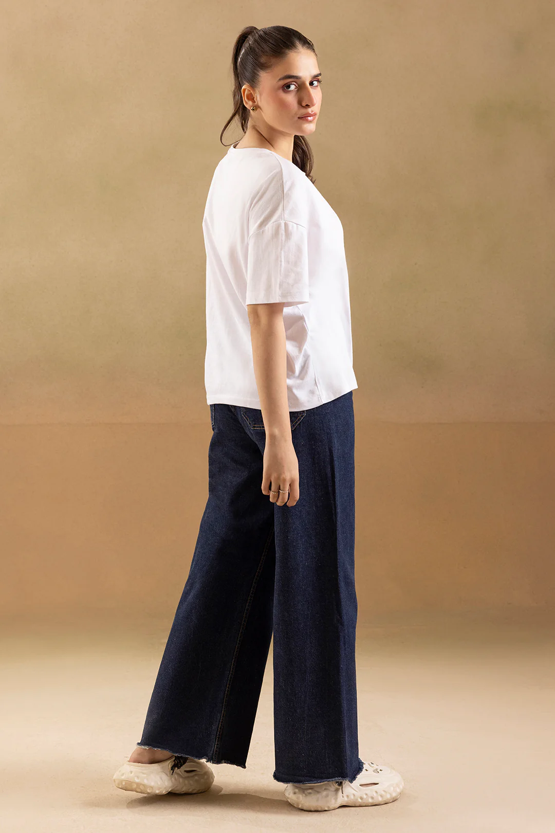 Graphic T-Shirt - 5099 - Image 5