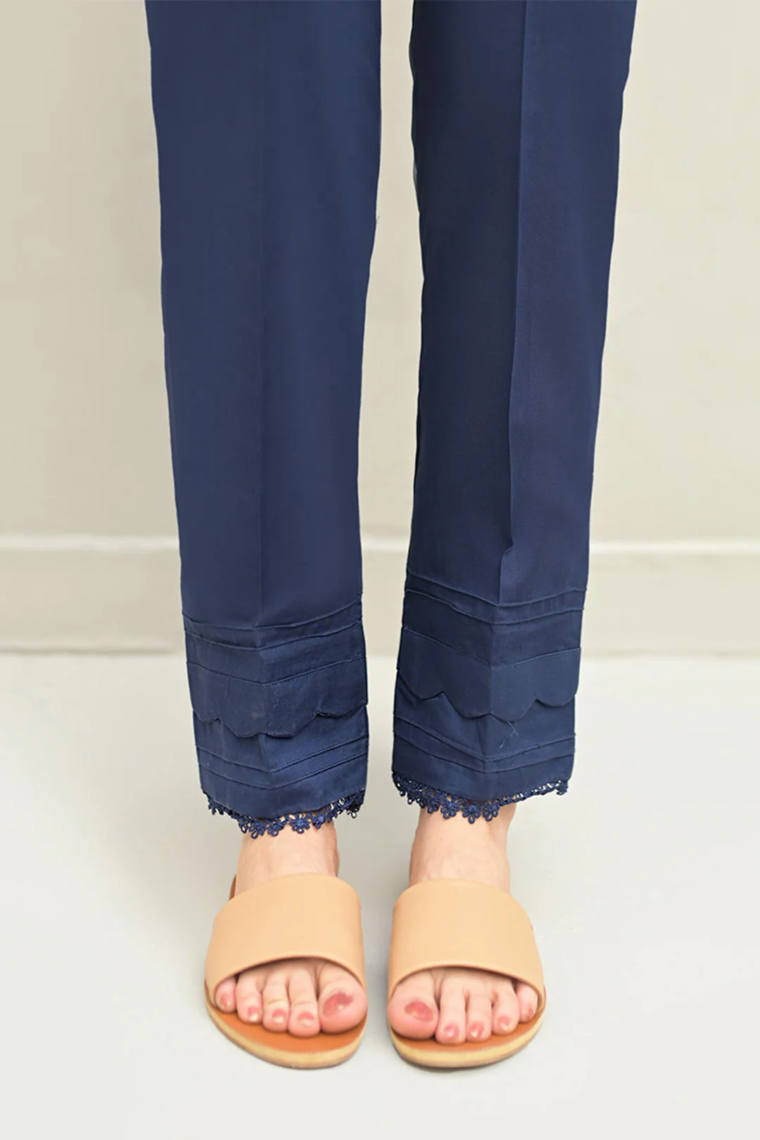 Trouser - 0010 - Image 4