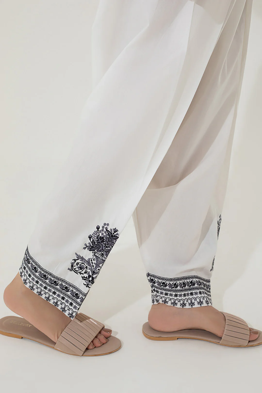 Trouser - 0013 - Image 3