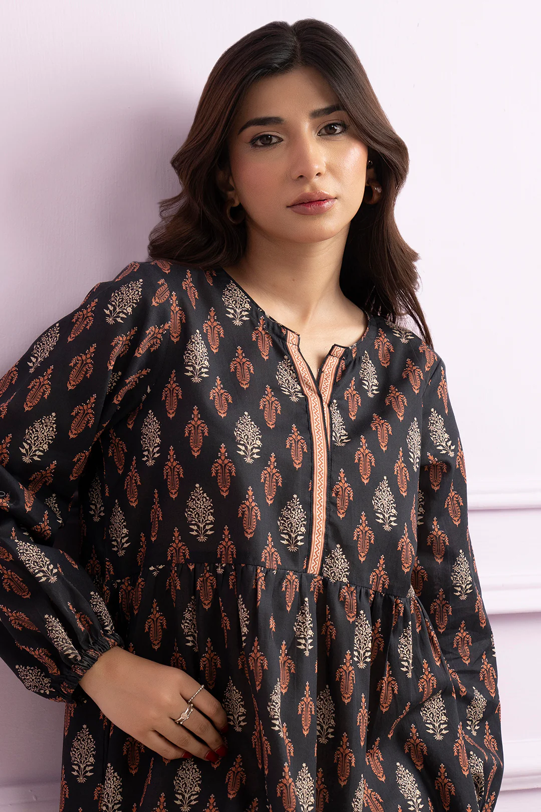Tunics - 1962 - Image 4