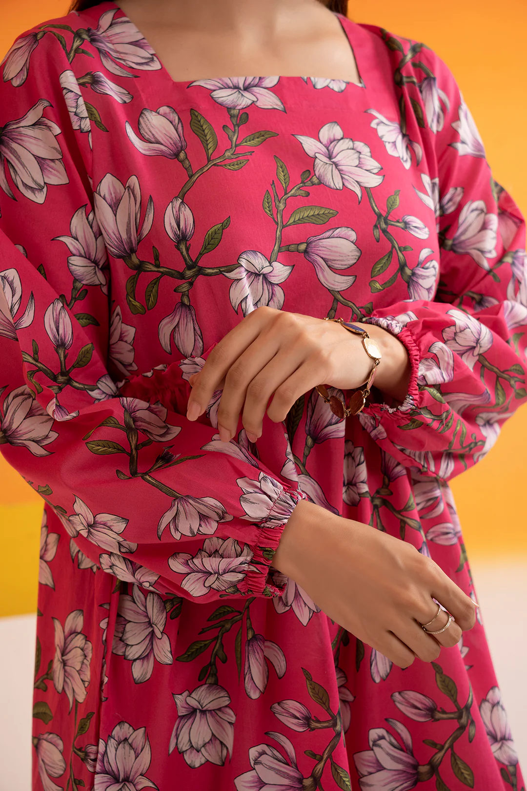 Tunics - 2001 - Image 4