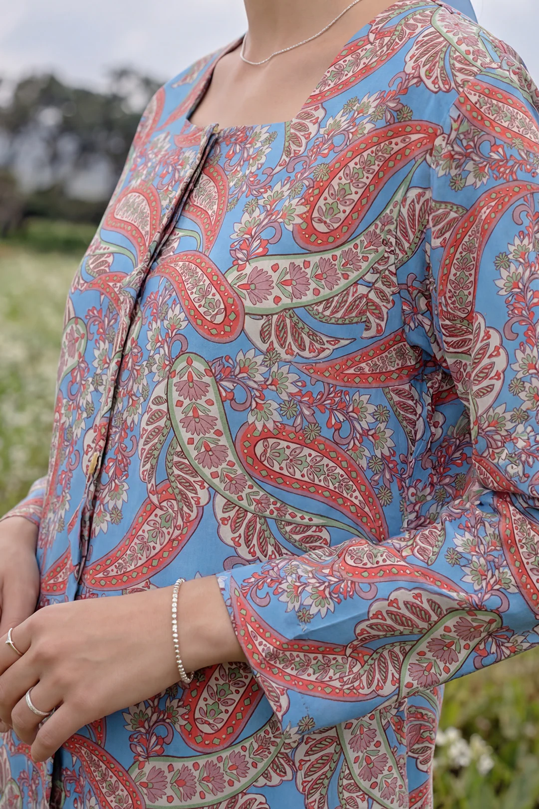 Tunics - 1327 - Image 4