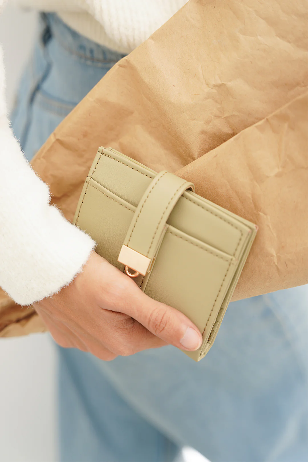 Wallets - E196 - Image 11